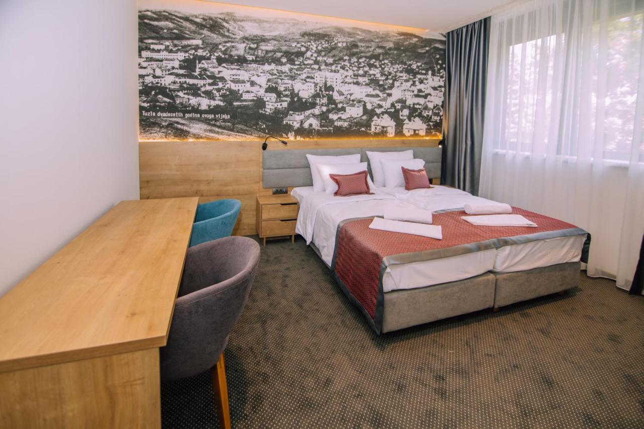 Hotel Salis Tuzla Eksteriør billede