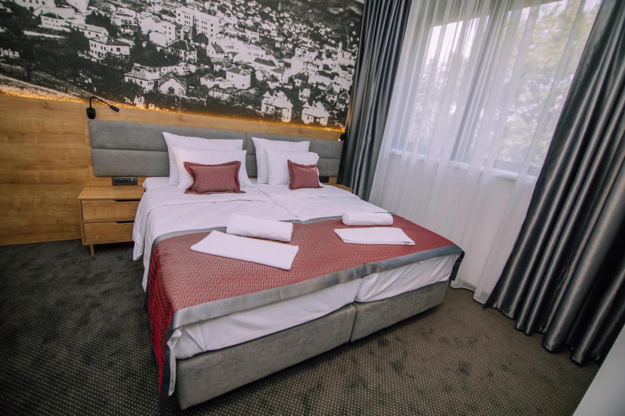 Hotel Salis Tuzla Eksteriør billede